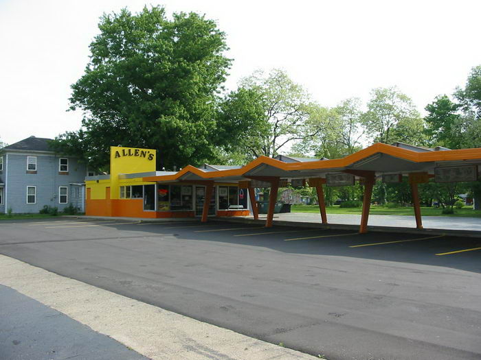 Shorts Drive-In (B&K Root Beer, Allens Root Beer, B-K Root Beer, BK Root Beer) - 2003 Photo